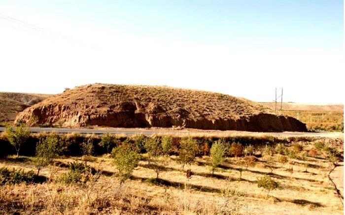 گمانه‌زنی تپه باستانی «کوزه چی» شهرستان زنجان آغاز شد