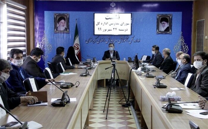 تیم های نظارت استان و شهرستان، فعالیت مدارس را رصد، پایش و ارزیابی می کنند