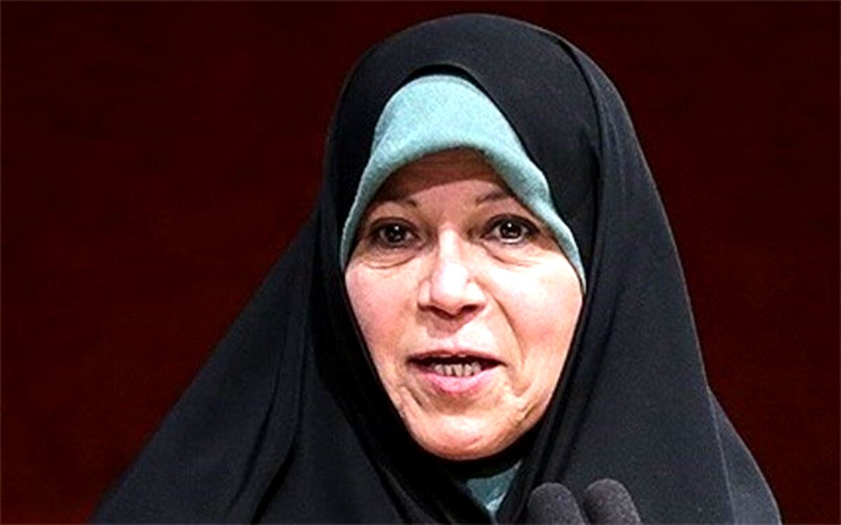 فائزه هاشمی: خیانت می‌کنند می‌گویند پرستو بود