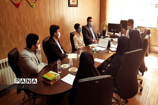 جلسه هماهنگی نمایندگان دهمین دوره مجلس دانش‌آموزی استان البرز