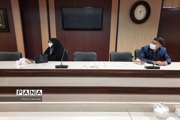 تقدیر و تشکر از برگزیدگان کشوری مسابقات فرهنگی هنری منطقه 13