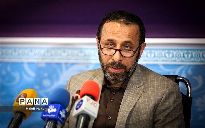 محمدزاده: باید با آموزش‌دهندگان موجود بتوانیم فعالیت‌های سوادآموزی را دنبال کنیم