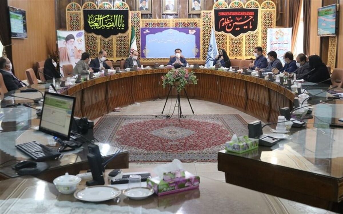 همه باید در جهت سیاست ها و اهداف آموزش و پرورش قدم برداریم