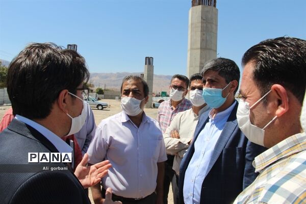 بازدید مدیرکل دفتر فنی استانداری فارس از پروژه‌های شهرداری نی‌ریز