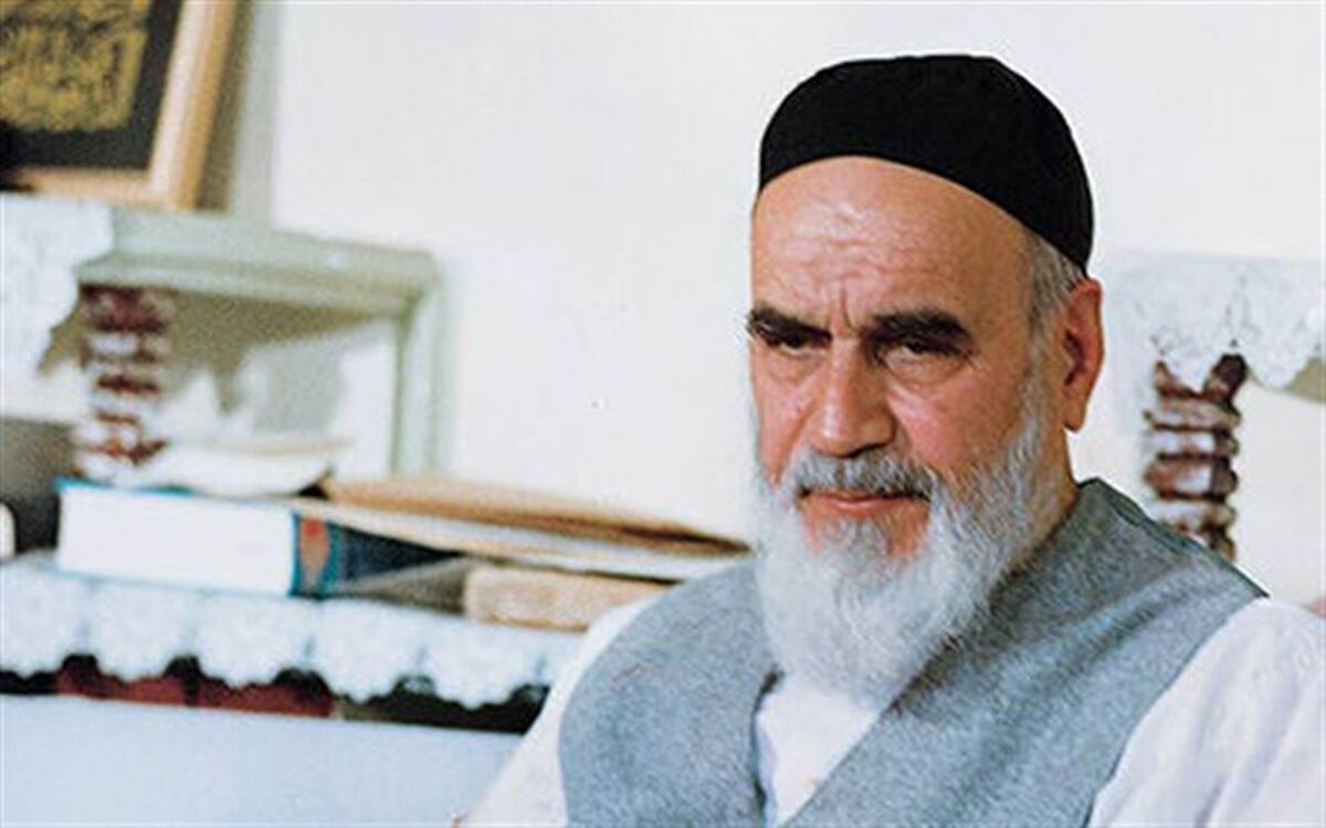 انتشار دست‌خط امام خمینی (ره) در سالروز تشکیل نیروهای سه‌گانه سپاه