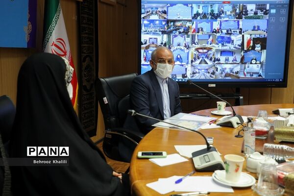 نشست مشترک مدیران کل آموزش و پرورش و مشاوران امور بانوان استان‌ها