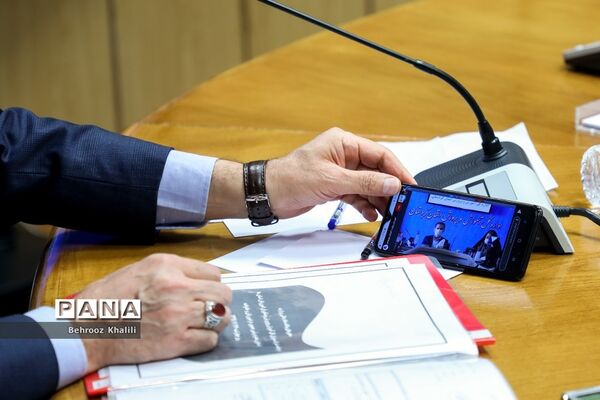 نشست مشترک مدیران کل آموزش و پرورش و مشاوران امور بانوان استان‌ها