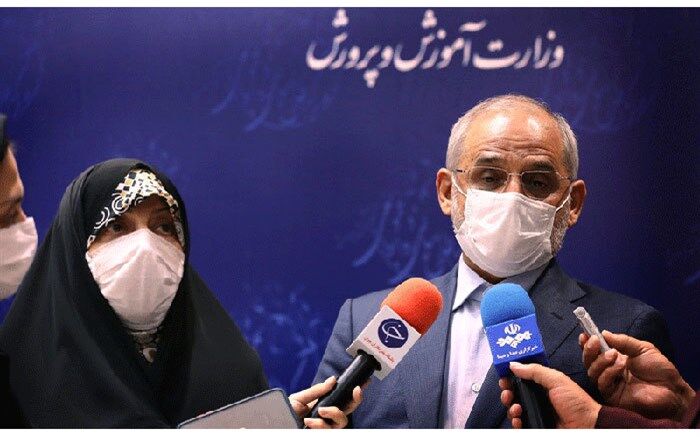 حاجی میرزایی خبر داد: استخدام 25 هزار معلم و تعیین تکلیف حق التدریس‌ها