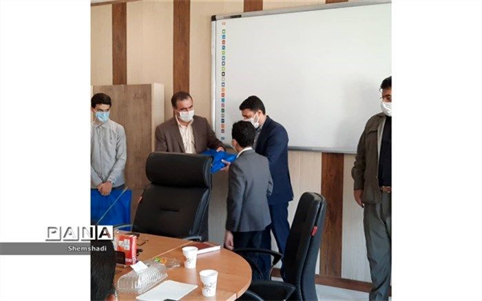 قدردانی از برگزیدگان نهمین جشنواره نوجوان سالم در منطقه12