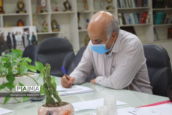 نشست هماهنگی اجرای طرح هیات اندیشه‌ورز نماز مدارس استان بوشهر