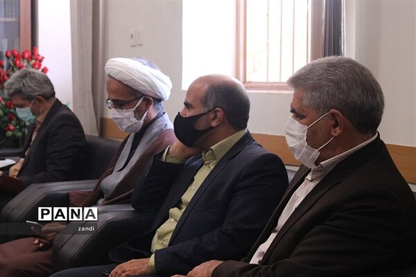 جلسه برنامه ریزی هفته دفاع مقدس با حضور تشکل‌ها
