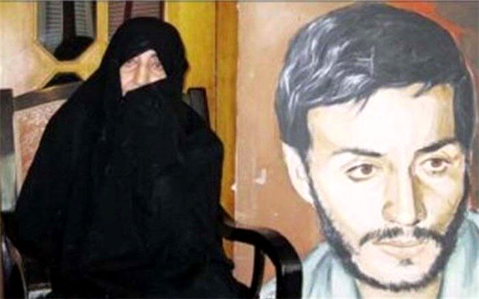 سردار سلامی و سرلشکر باقری درگذشت مادر شهید همت را تسلیت گفتند