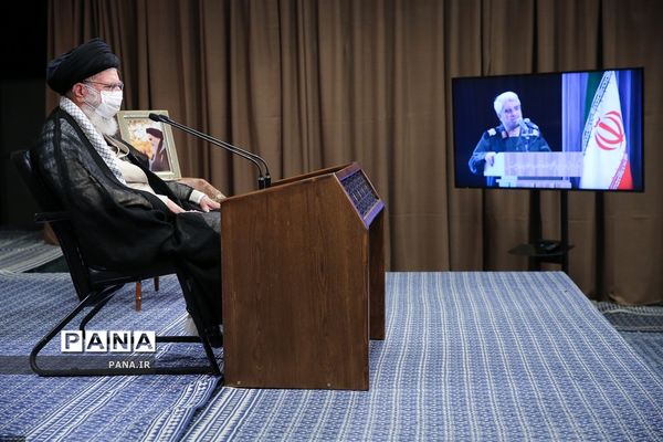 سخنرانی رهبر معظم انقلاب در آئین تجلیل از پیشکسوتان دفاع مقدس