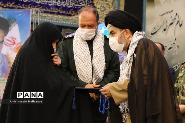 مراسم تجلیل از پیشکسوتان دفاع مقدس در آذربایجان غربی