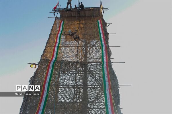 نمایشگاه دستاوردهای دفاع مقدس و مقاومت تبریز