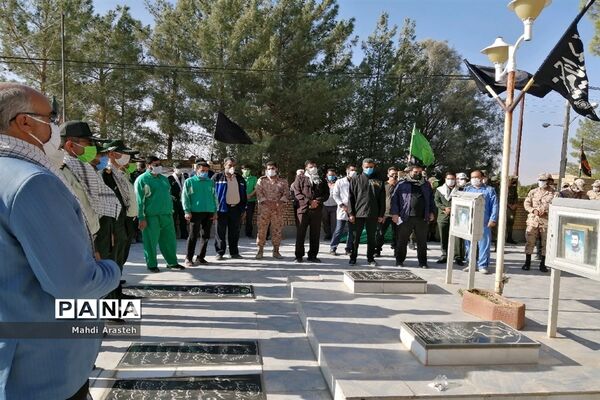 همایش پیاده‌روی مشترک کارکنان ناحیه مقاومت بسیج سپاه و فرماندهی انتظامی شهرستان  خوسف