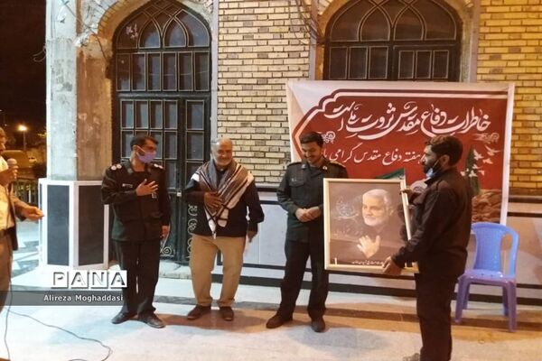 آیین تجدید میثاق با آرمان‌های شهدا به مناسبت هفته دفاع مقدس در نی‌ریز