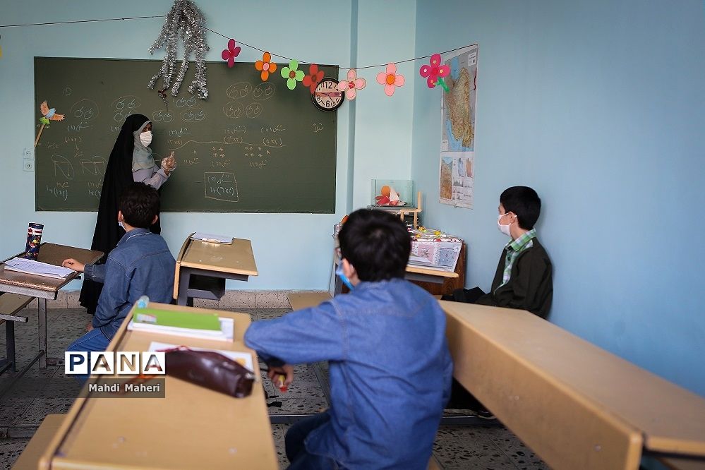 تلاش برای ارائه تسهیلات لازم در مدارس کلیمیان