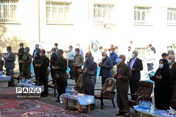 آیین نمادین زنگ  مقاومت ایثار و پیروزی در ارومیه