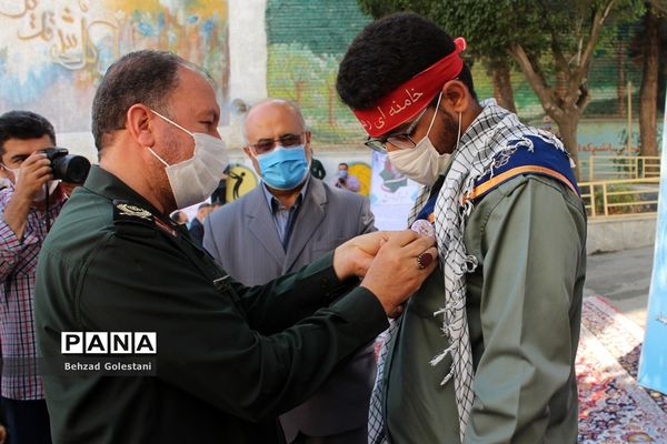 آیین نمادین زنگ  مقاومت ایثار و پیروزی در ارومیه