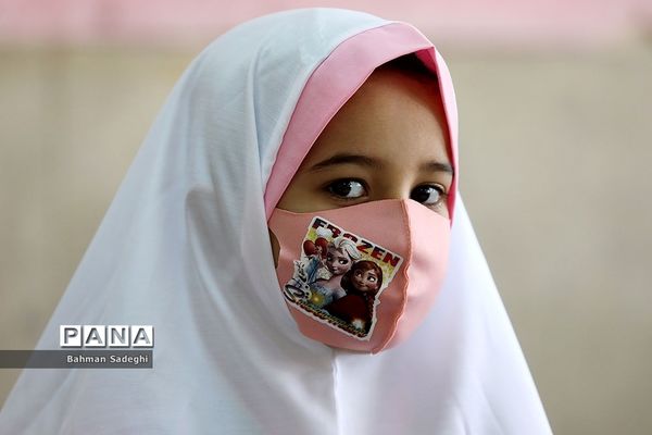 سال تحصیلی جدید با چاشنی رنگ و کرونا