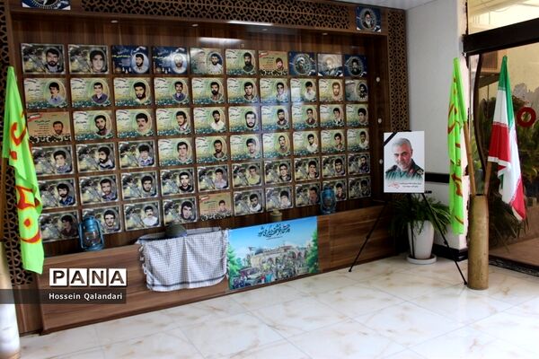 تبلیغات محیطی  سازمان‌ها و اداره های بوشهر به‌مناسبت پاسداشت هفته دفاع مقدس