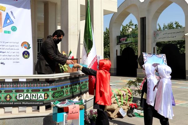 آیین شور عاطفه ها با پویش ایران همدل در ناحیه ۳ مشهد