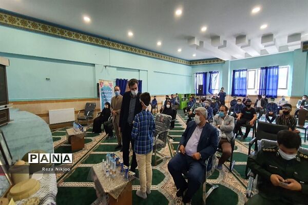 زنگ مقاومت در مدارس ناحیه یک شهرستان بهارستان