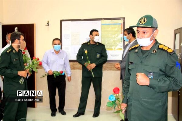 تجلیل مدیریت آموزش و پرورش شهرستان بوشهر از مدافعان سلامت