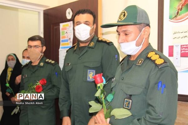 تجلیل مدیریت آموزش و پرورش شهرستان بوشهر از مدافعان سلامت