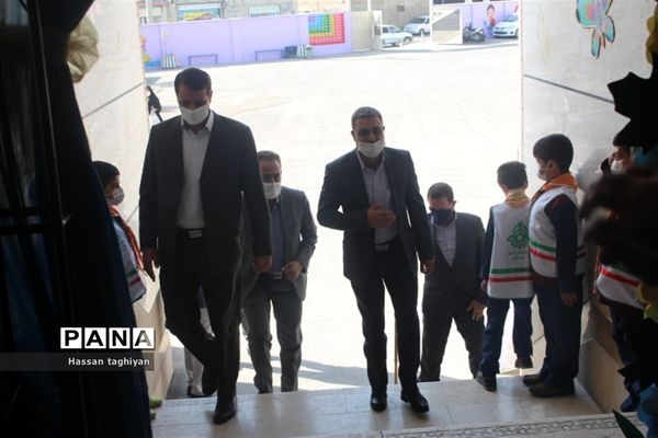 زنگ نمادین شور عاطفه‌ها در استان اصفهان