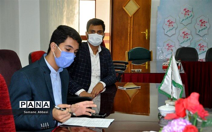 اعضای مجلس و شورای دانش‌آموزی مازندران به گفتگو نشستند
