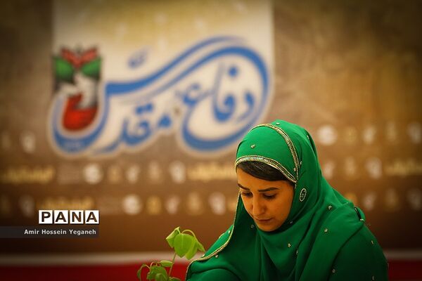 نمایش سرو مجنون در جزیره کیش