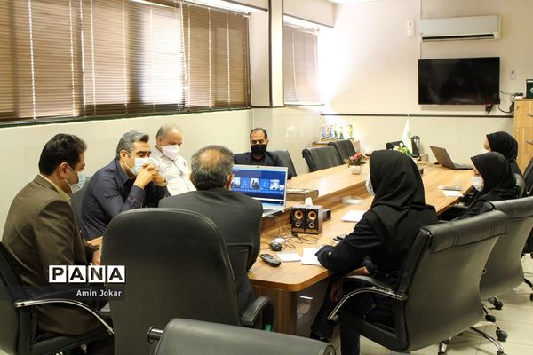 نشست ویدئویی هم اندیشی مدیران ستادی و استانی سازمان های دانش آموزی کشور