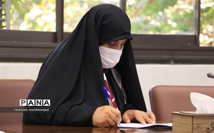 سیف: مشاوران کمک می کنند تا دانش آموز متناسب با استعداد و تیپ شخصیتی خود  آگاهانه انتخاب رشته کند