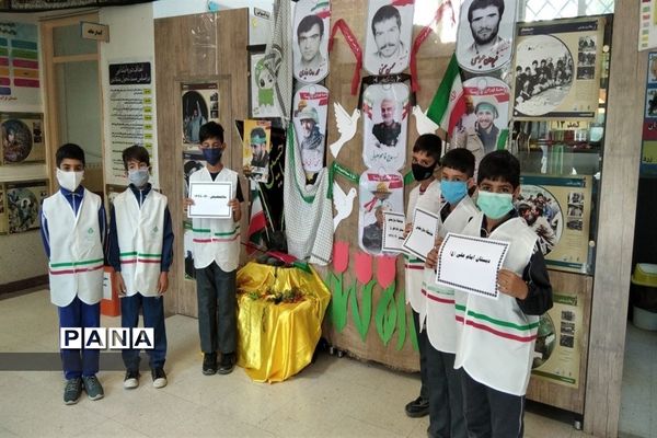 حضور دانش‌آموزان پیشتاز شهرستان بهار در مراسم گرامیداشت هفته دفاع مقدس