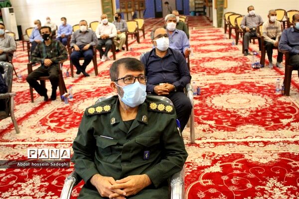 تجلیل از فرهنگیان ایثارگر استان بوشهر