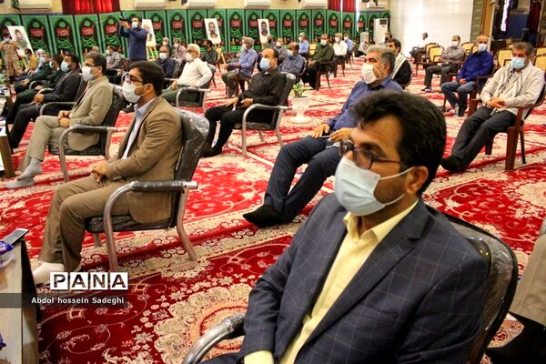 تجلیل از فرهنگیان ایثارگر استان بوشهر