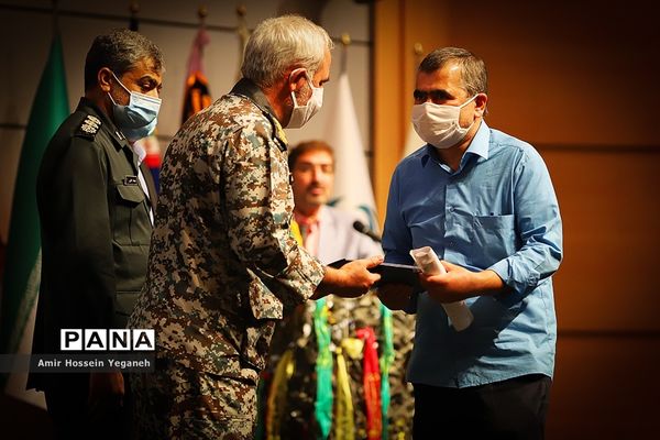 گرامیداشت شکست حصر آبادان درجزیره کیش