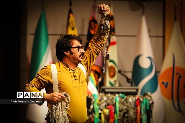 گرامیداشت شکست حصر آبادان درجزیره کیش