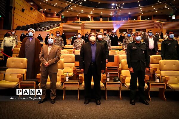 گرامیداشت شکست حصر آبادان درجزیره کیش