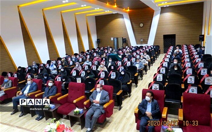 توزیع ۱۰ هزاربسته لوازم التحریر ایرانی اسلامی در گلستان