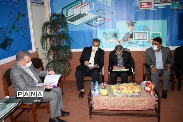 بازدید دبیرکل شورای عالی آموزش و پرورش از مدارس شهر زنجان