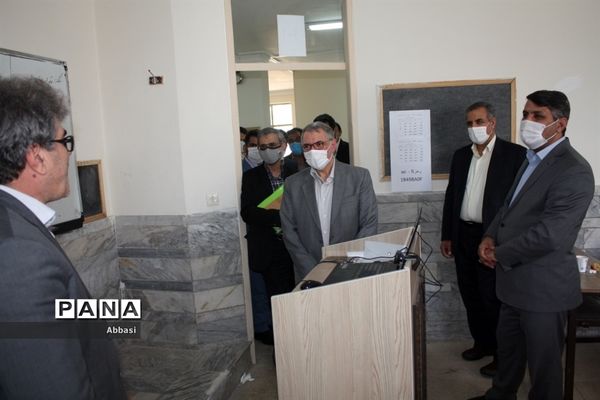 بازدید دبیرکل شورای عالی آموزش و پرورش از مدارس شهر زنجان