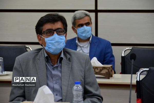 نشست کمیته تخصصی و اجرایی الگوی تعالی مدیریت مدرسه