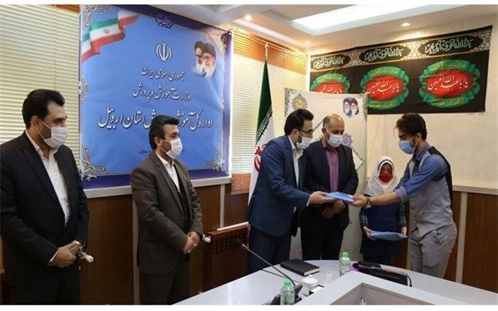 برگزاری آیین اختتامیه و تجلیل از منتخبین نهمین جشنواره نوجوان سالم(یاریگران زندگی) در اردبیل
