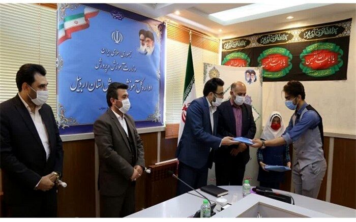 برگزاری آیین اختتامیه و تجلیل از منتخبین نهمین جشنواره نوجوان سالم(یاریگران زندگی) در اردبیل