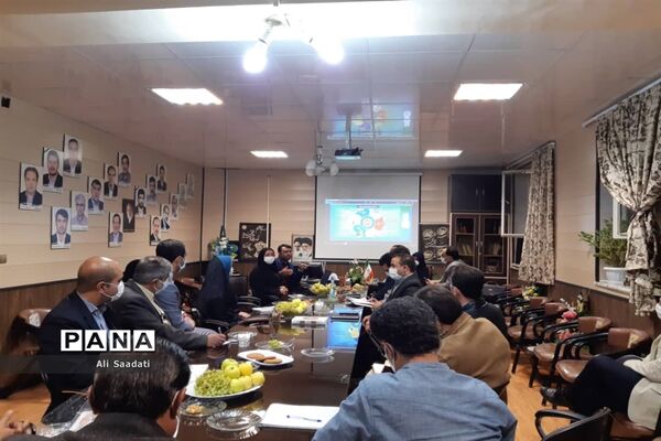 بازدید معاون آموزش ابتدایی از مدارس عشایری