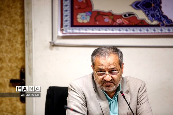 ستاد کمک مومنانه وزارت آموزش و پرورش