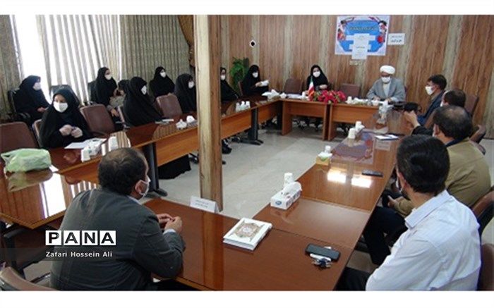 برگزاری نشست تخصصی معاونین پرورشی مدارس در فاروج